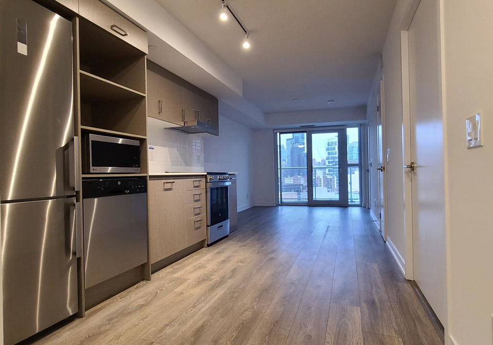 219-dundas-street-e-toronto-ontario-c12958724