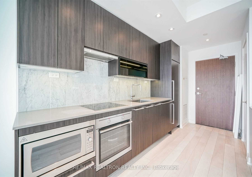 115-mcmahon-drive-north-york-ontario-c12958738