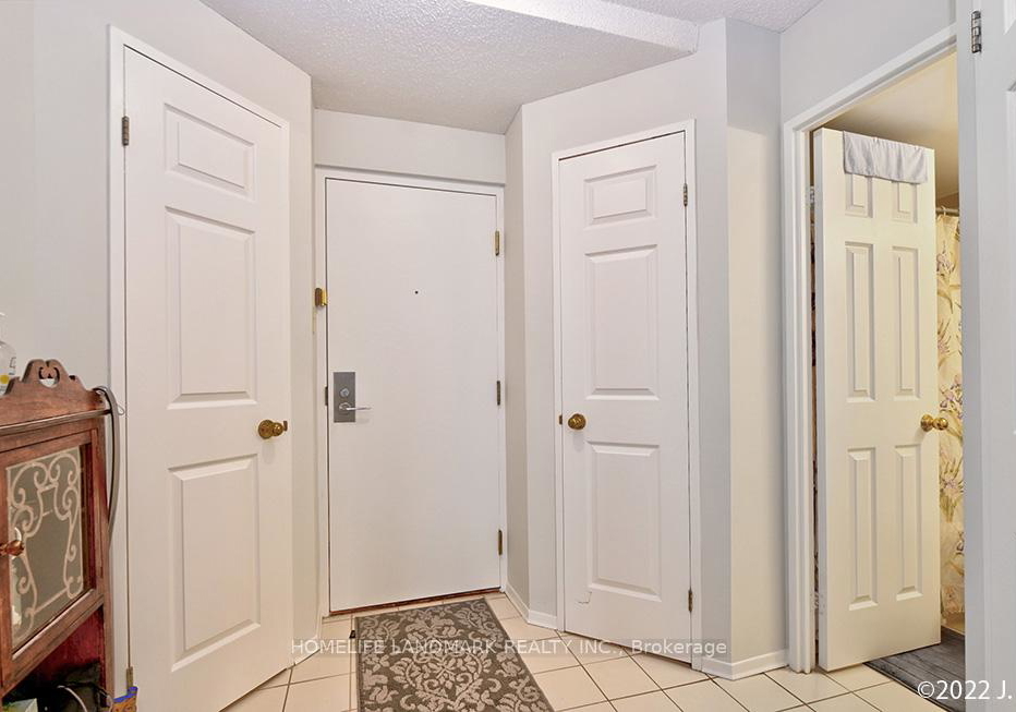 55-centre-avenue-toronto-ontario-c12958796