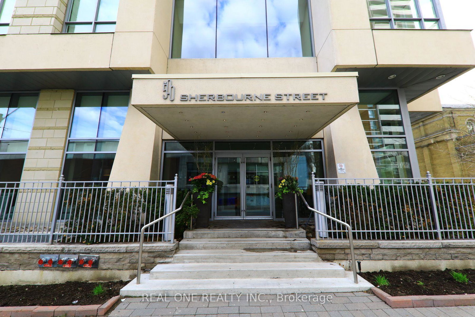 500-sherbourne-street-toronto-ontario-c12958850