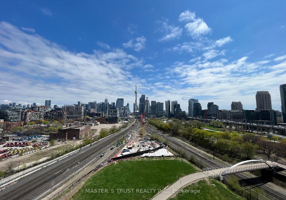 30-ordnance-street-toronto-ontario-c12958892