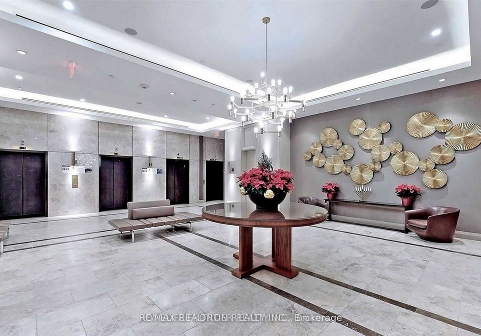 155-yorkville-avenue-w-toronto-ontario-c12959006