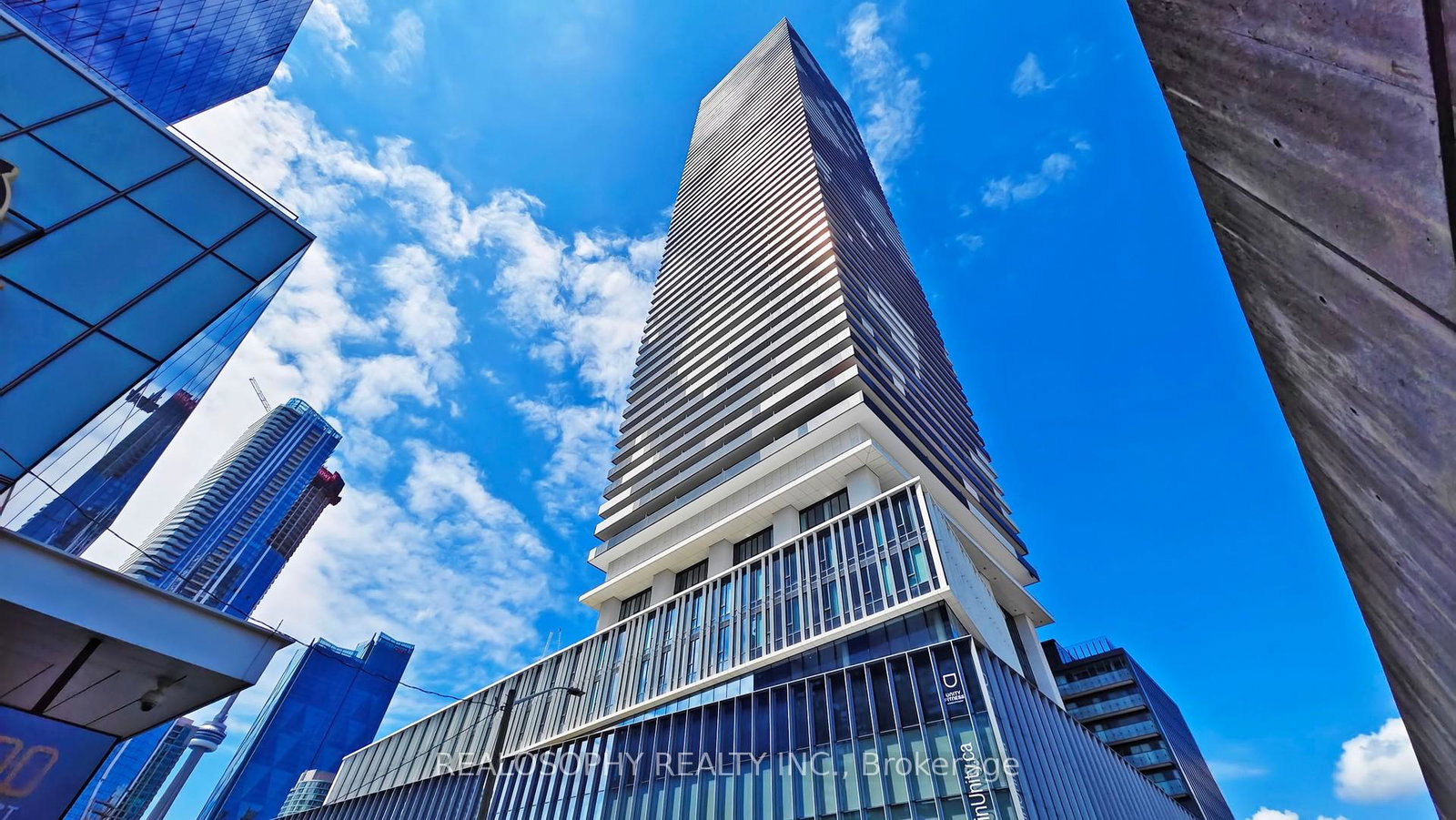 138-downes-street-toronto-ontario-c12959130