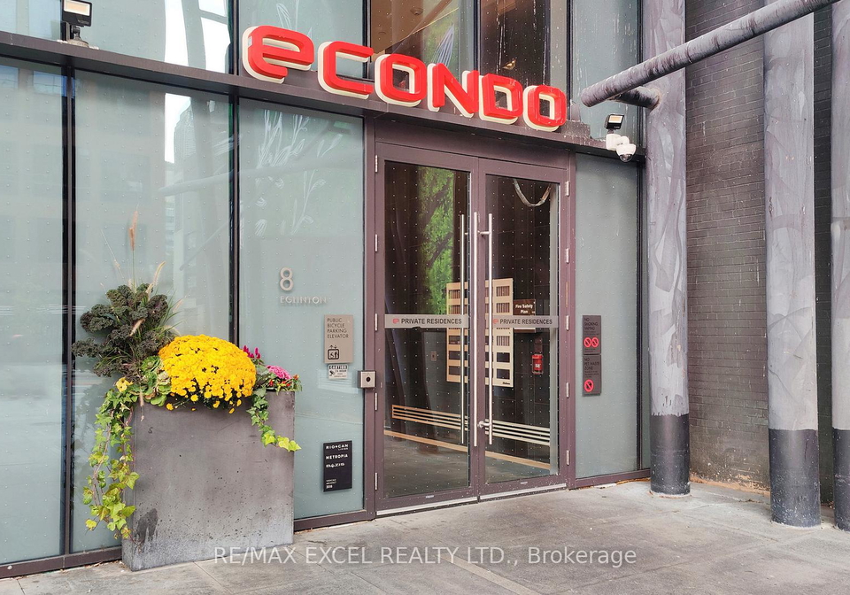 8-eglinton-avenue-e-toronto-ontario-c12959638