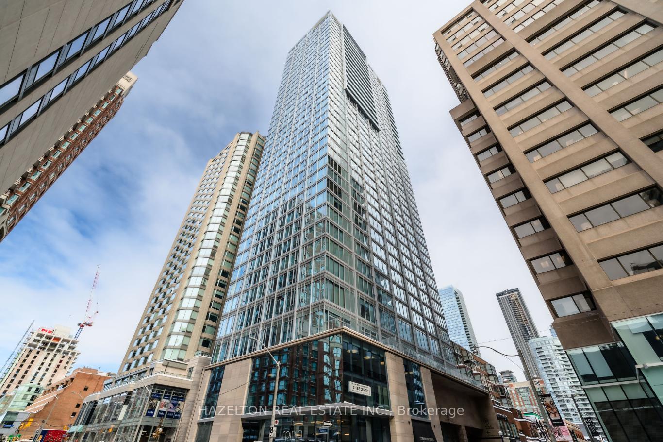 200-cumberland-street-toronto-ontario-c12959744