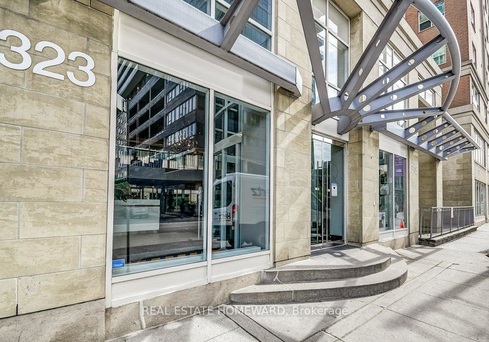 323-richmond-street-toronto-ontario-c12959764