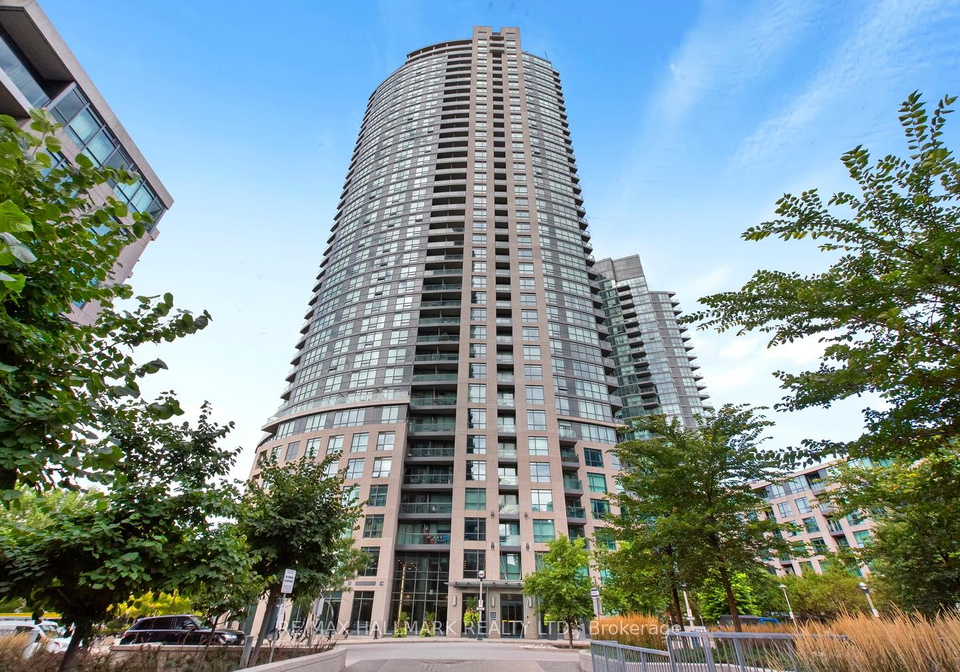 219-fort-york-boulevard-toronto-ontario-c12959828