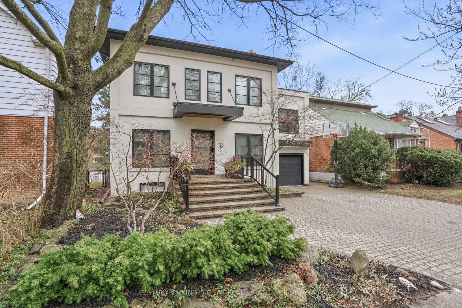 33-nesbitt-drive-east-york-ontario-c12960034