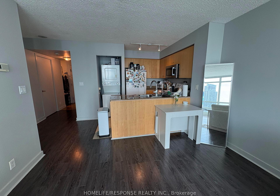 397-front-street-w-toronto-ontario-c12960080