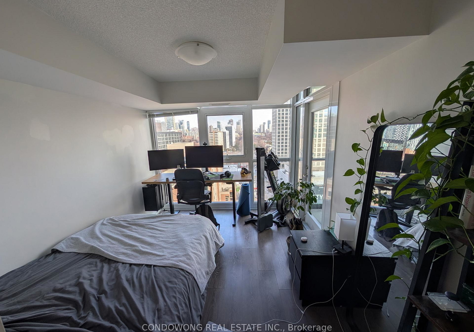 400-adelaide-street-e-toronto-ontario-c12960206