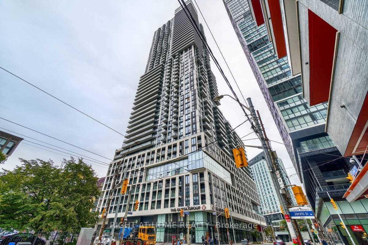 251-jarvis-street-toronto-ontario-c12960582