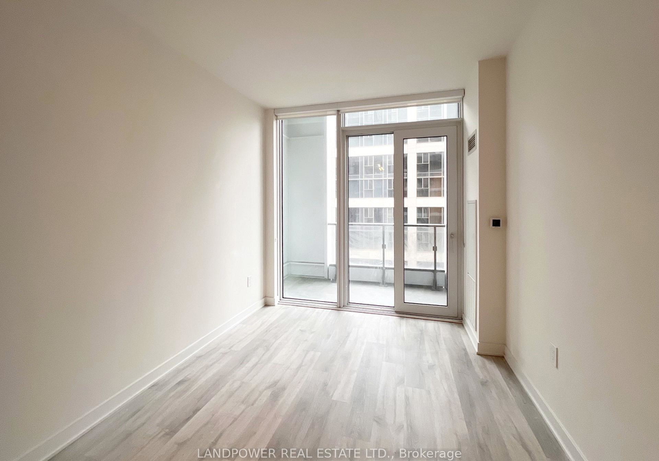 60-princess-street-toronto-ontario-c12960778