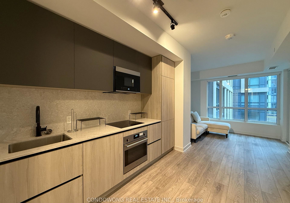 108-peter-street-toronto-ontario-c12960856
