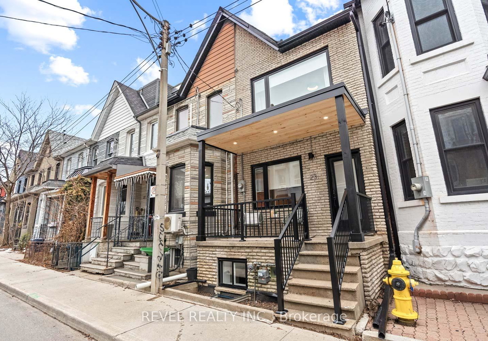 23-manning-avenue-toronto-ontario-c12961302