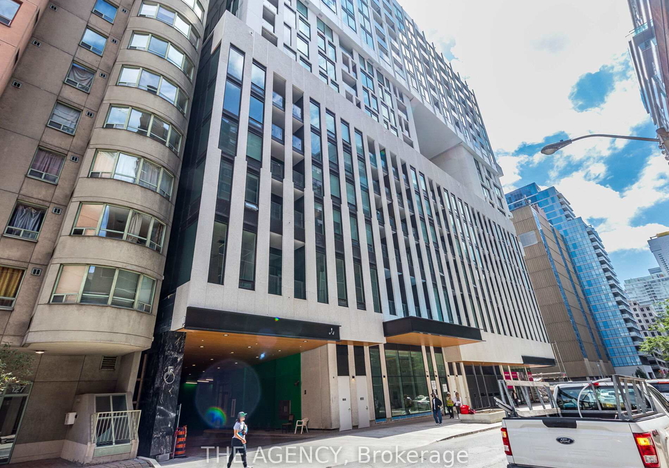 121-st-patrick-street-toronto-ontario-c12961374