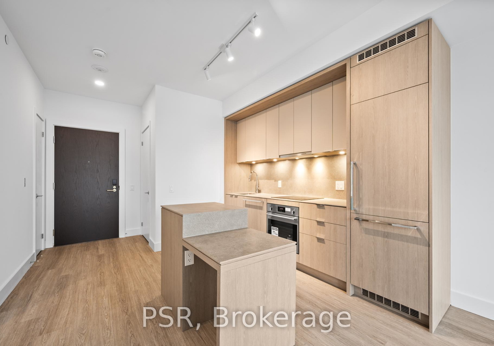 6-greenbriar-road-north-york-ontario-c12961438