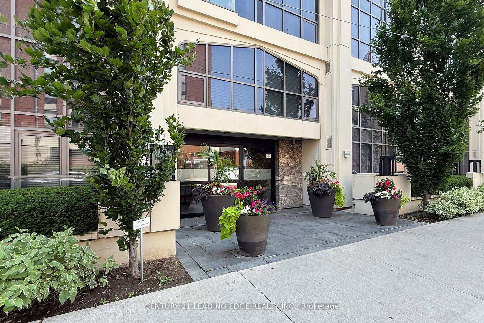 3-mcalpine-street-toronto-ontario-c12961478