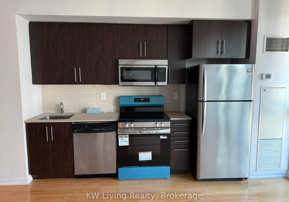 65-bremner-boulevard-toronto-ontario-c12961608