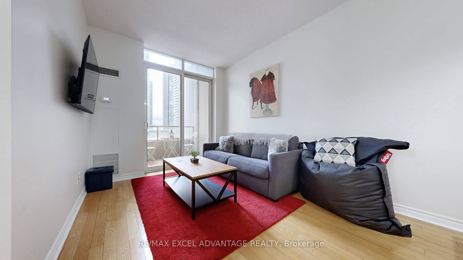 250-wellington-street-w-toronto-ontario-c12961678