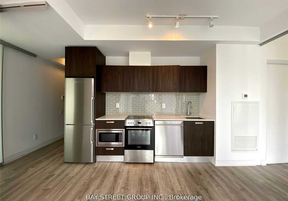 50-charles-street-e-toronto-ontario-c12961798