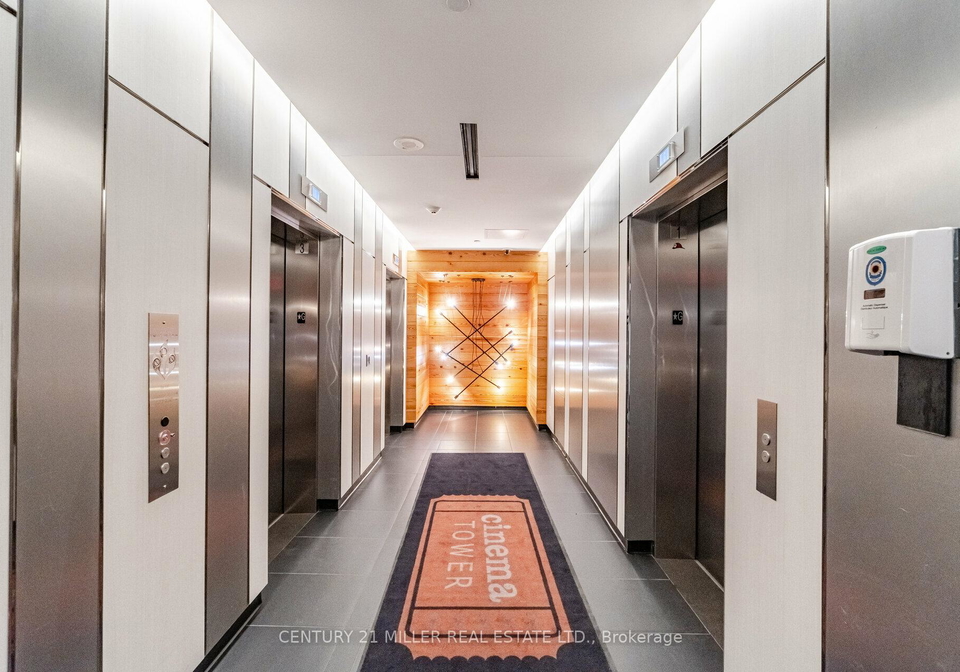 21-widmer-street-toronto-ontario-c12961864