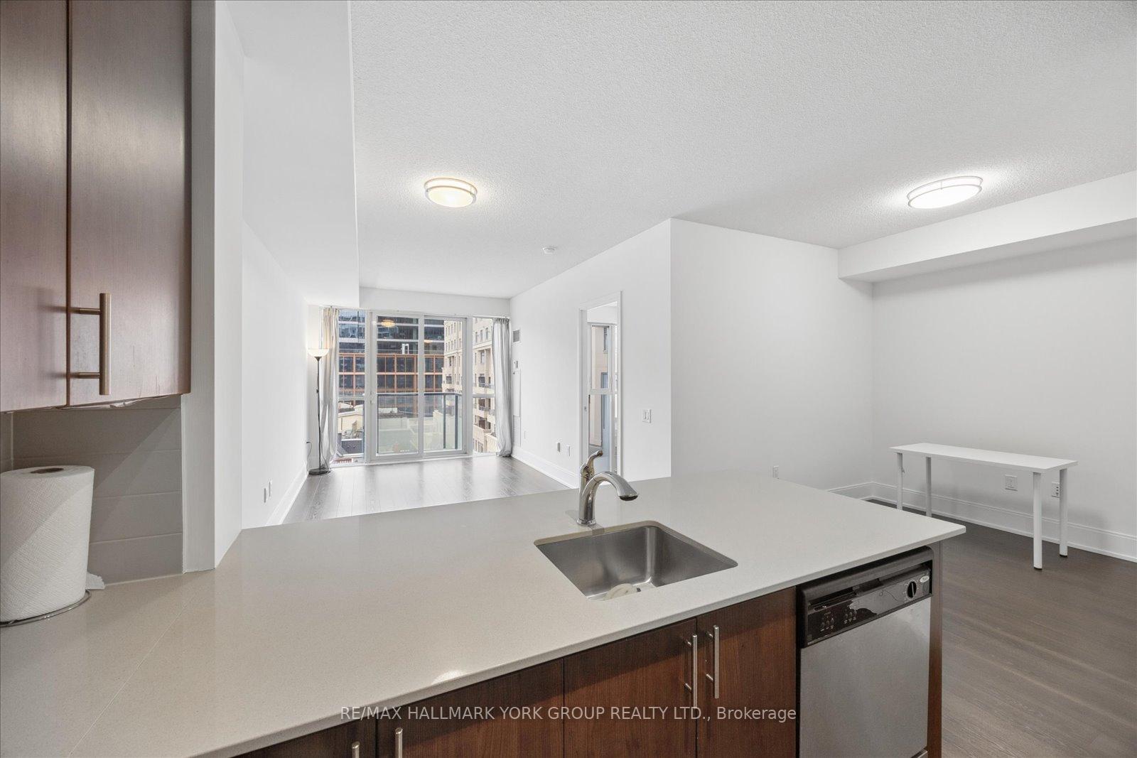 560-front-street-w-toronto-ontario-c12961872