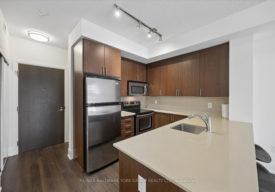 560-front-street-w-toronto-ontario-c12961872