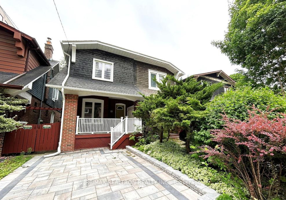 18-henning-avenue-toronto-ontario-c12962086