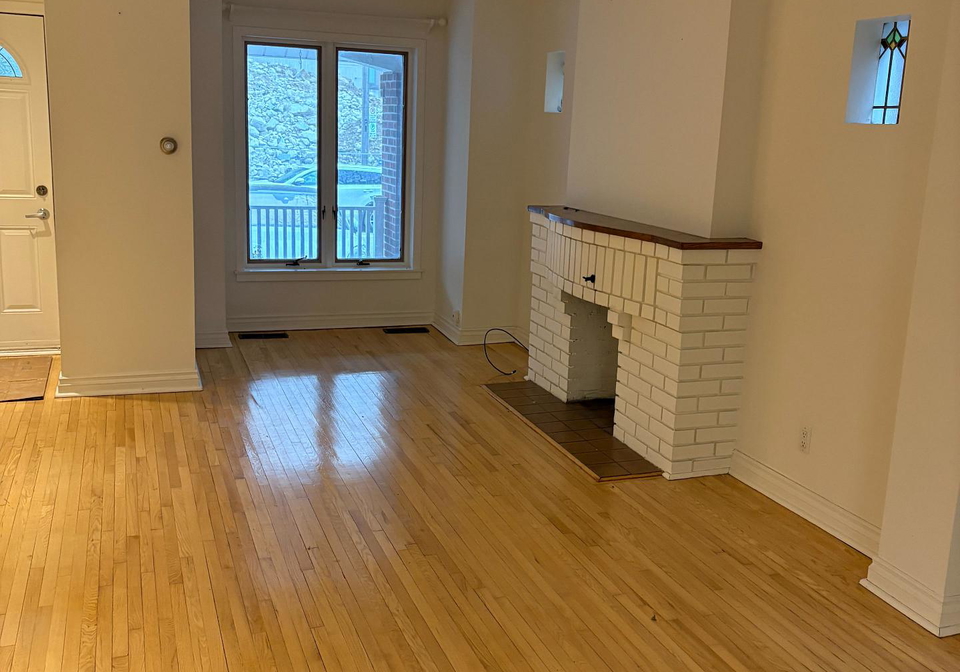 18-henning-avenue-toronto-ontario-c12962086