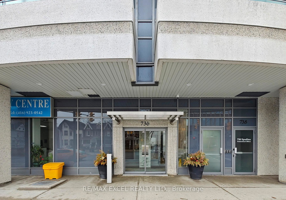 736-spadina-avenue-toronto-ontario-c12962286