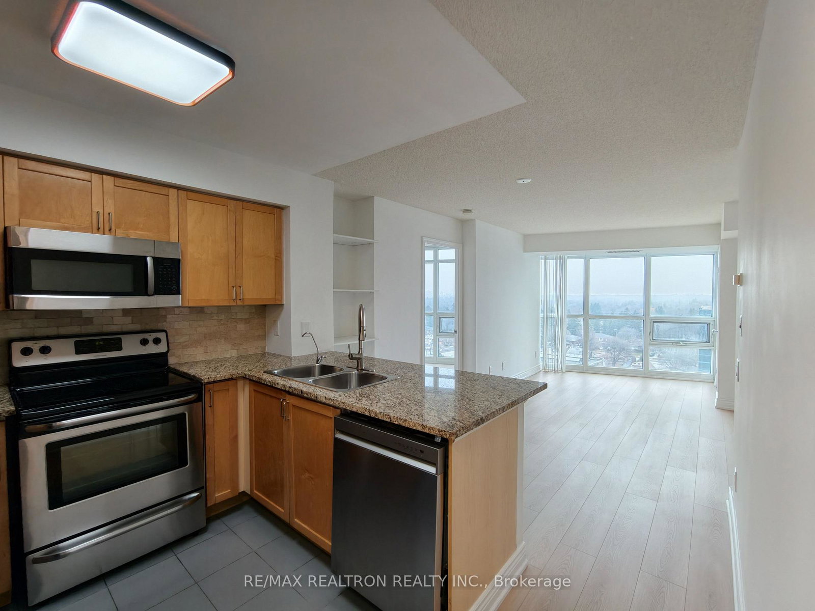 30-harrison-garden-boulevard-north-york-ontario-c12962326