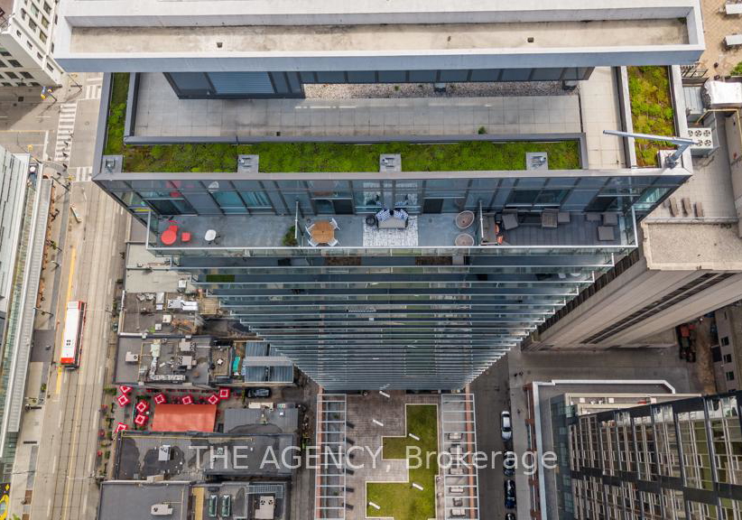 8-mercer-street-toronto-ontario-c12962366