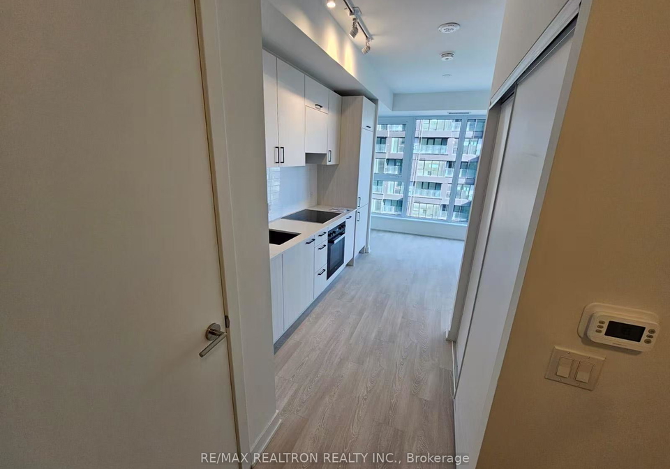 1-quarrington-lane-north-york-ontario-c12962388