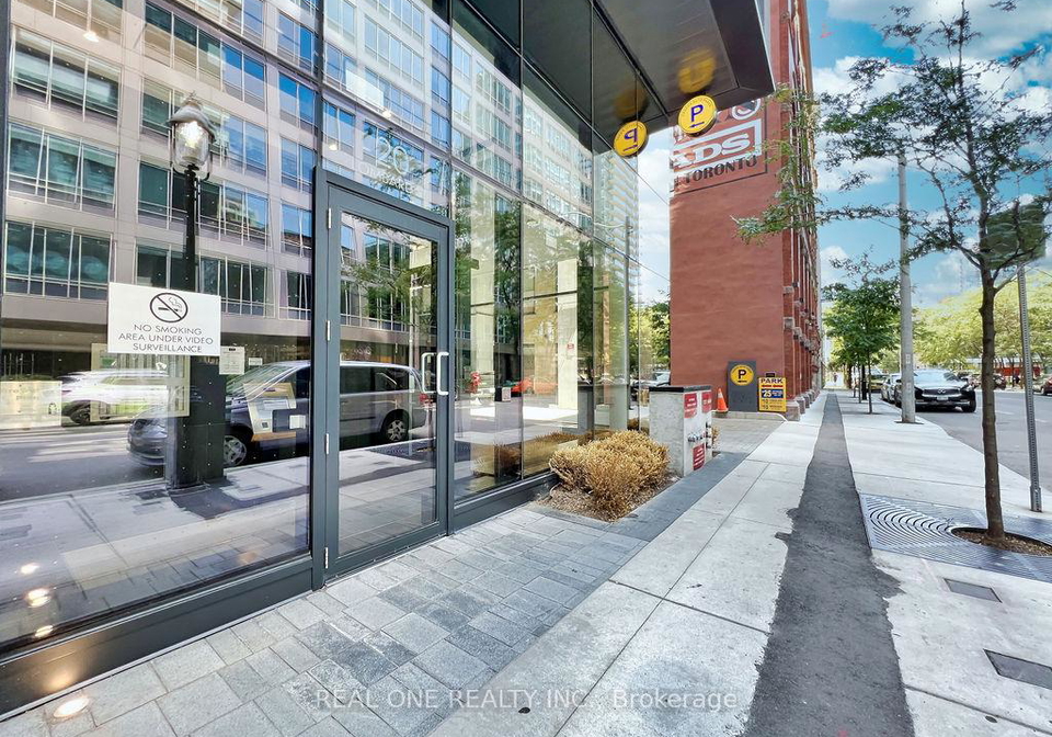 20-lombard-street-toronto-ontario-c12962602