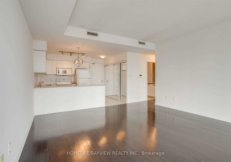 37-grosvenor-street-toronto-ontario-c12962626