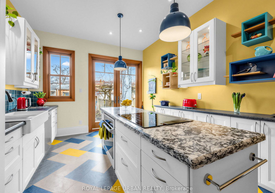 33-euclid-avenue-toronto-ontario-c12962754