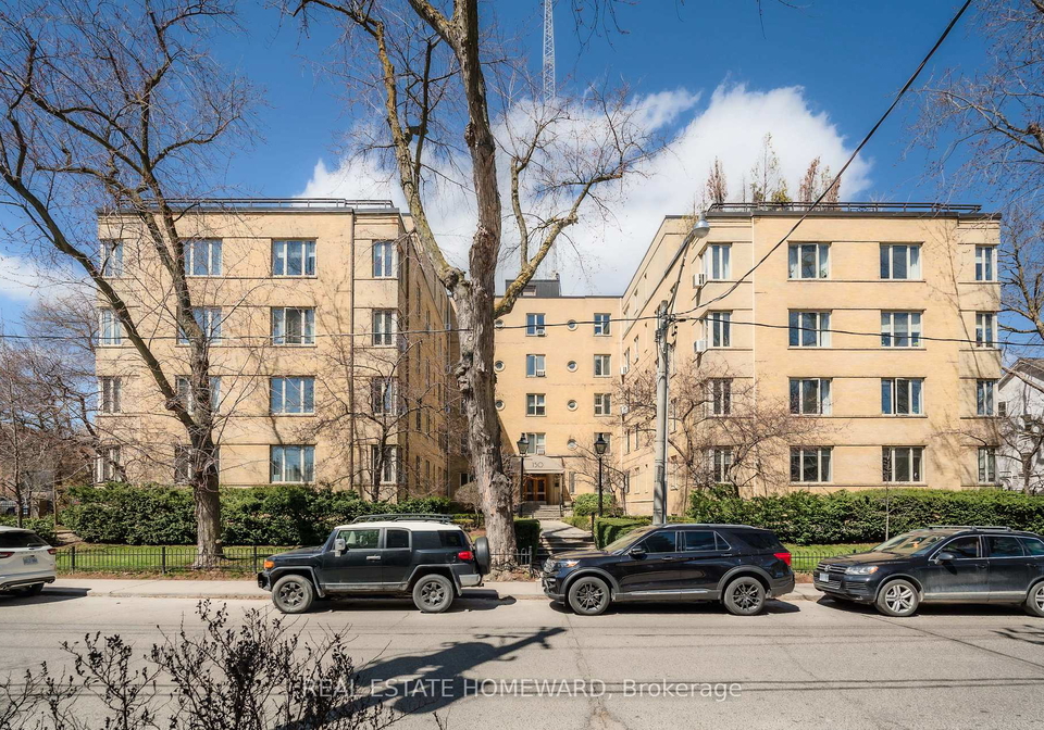 150-farnham-avenue-toronto-ontario-c12962772