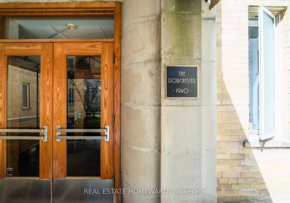 150-farnham-avenue-toronto-ontario-c12962772