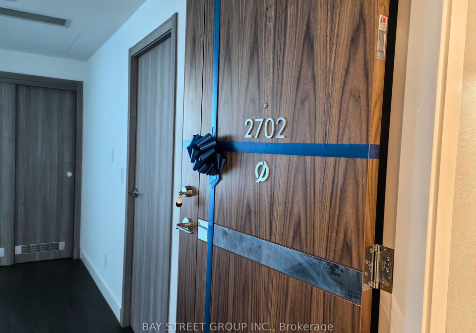 27-mcmahon-drive-north-york-ontario-c12962812