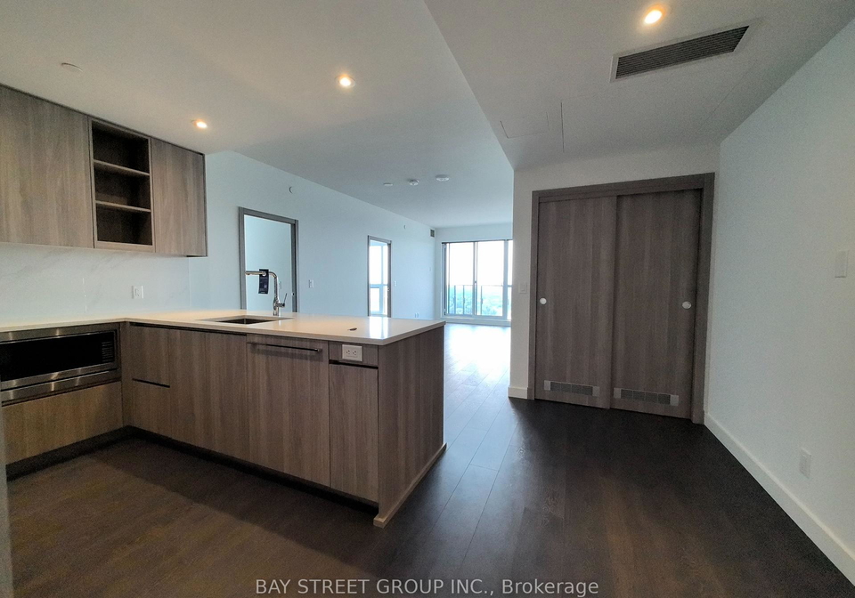 27-mcmahon-drive-north-york-ontario-c12962812
