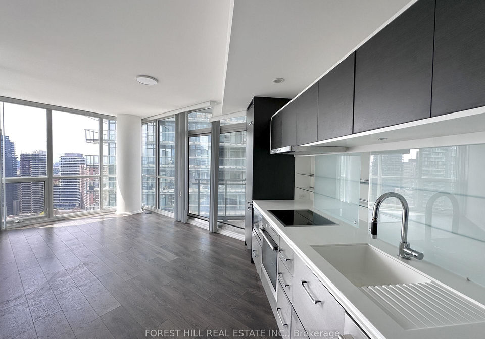 45-charles-street-e-toronto-ontario-c12962968
