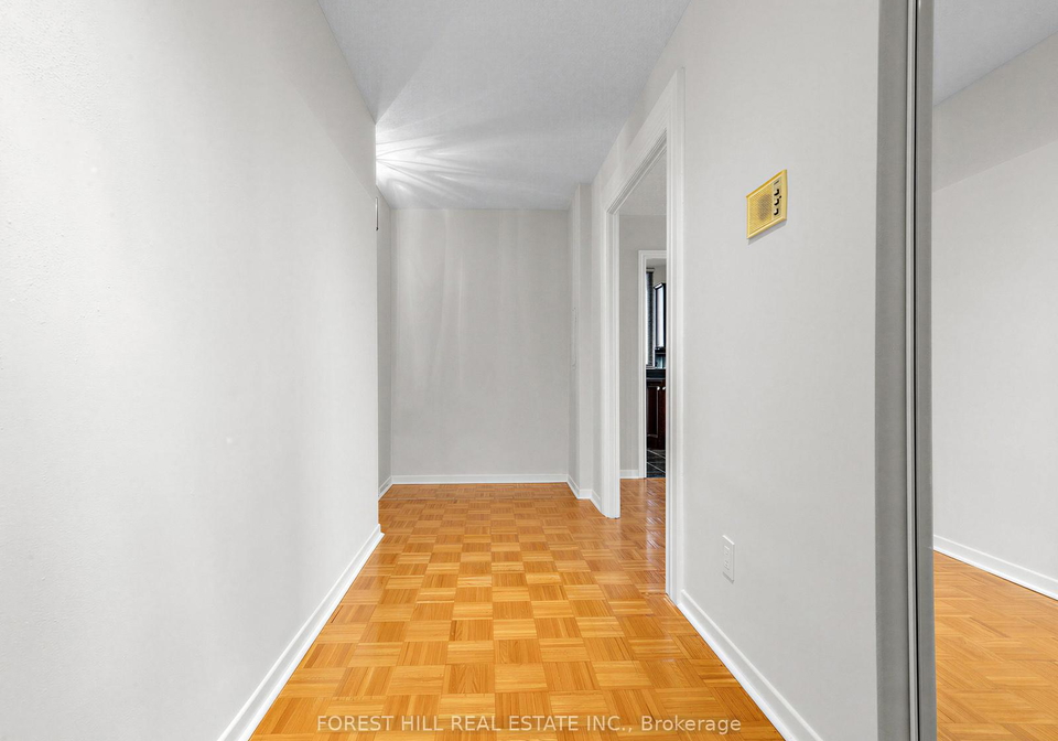100-canyon-avenue-toronto-ontario-c12963150