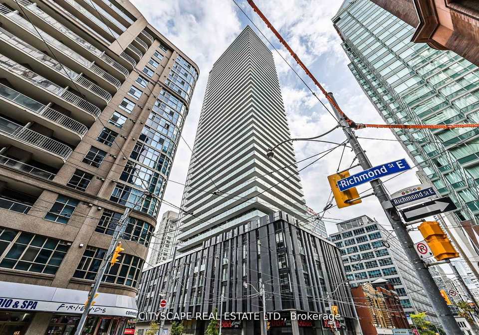 25-richmond-street-toronto-ontario-c12963308