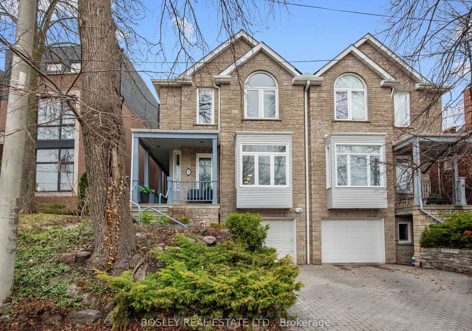 8-de-savery-crescent-toronto-ontario-c12963456