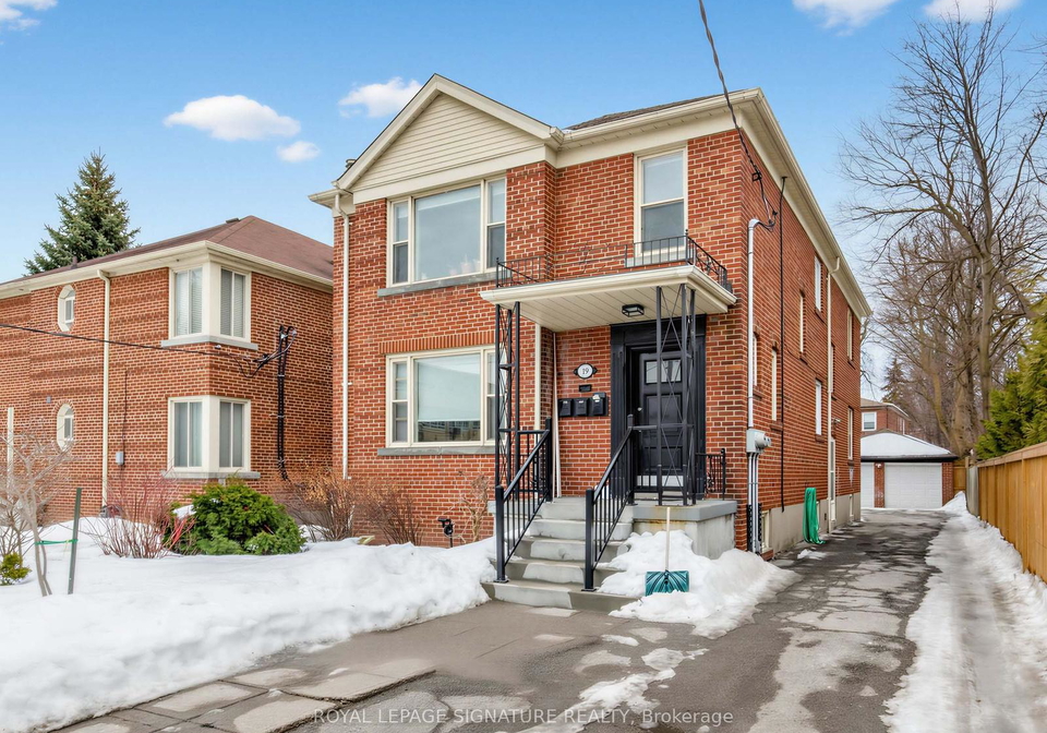 19-warwick-avenue-toronto-ontario-c12963492