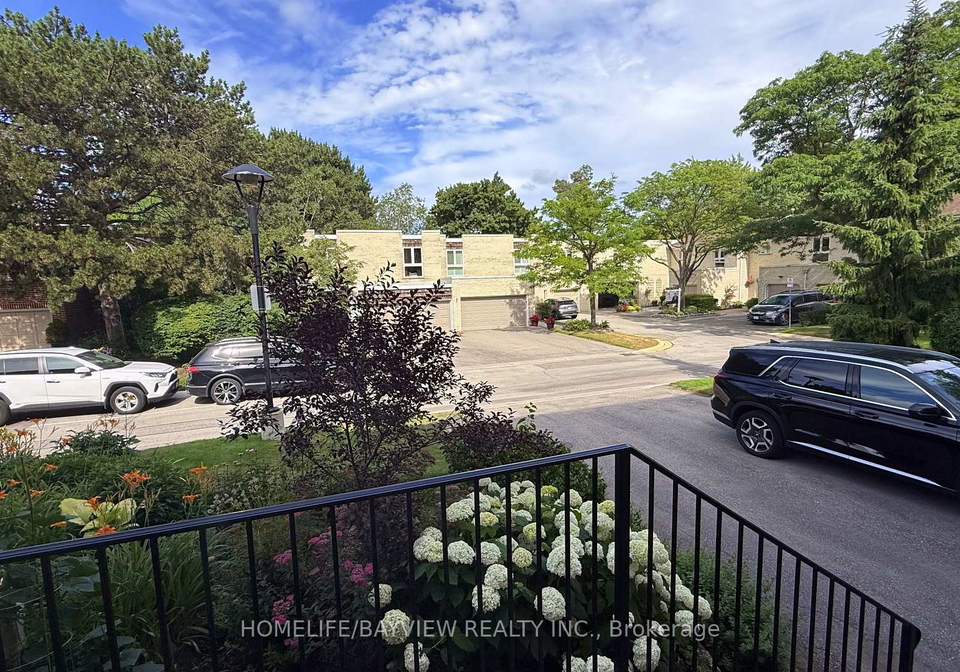 85-crimson-millway-north-york-ontario-c12963874