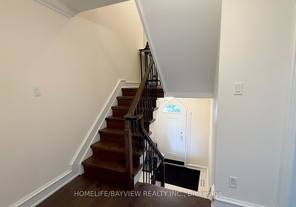 85-crimson-millway-north-york-ontario-c12963874
