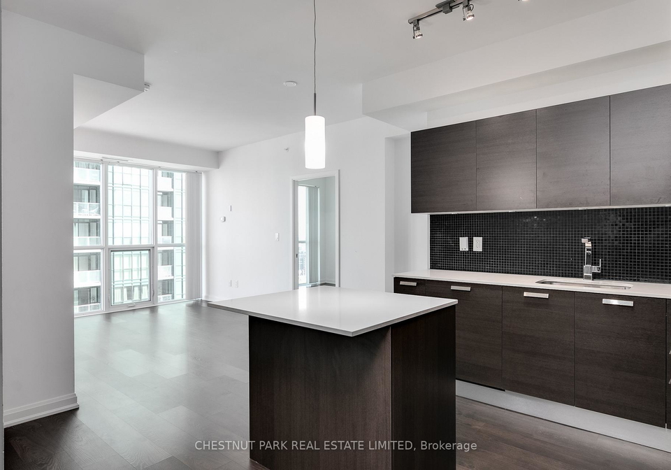 11-bogert-avenue-toronto-ontario-c12963880
