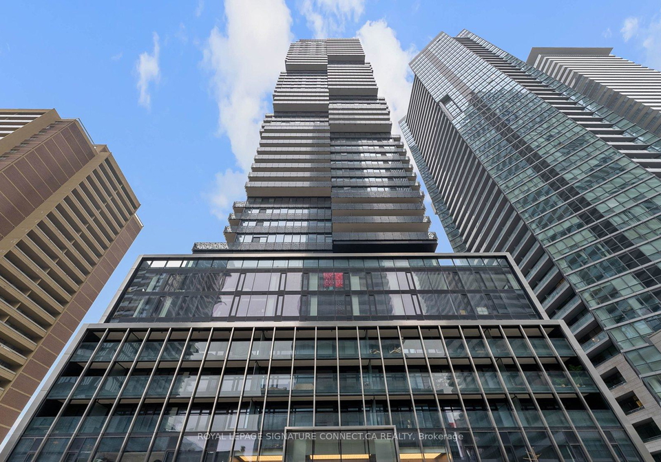 55-charles-street-e-toronto-ontario-c12963886