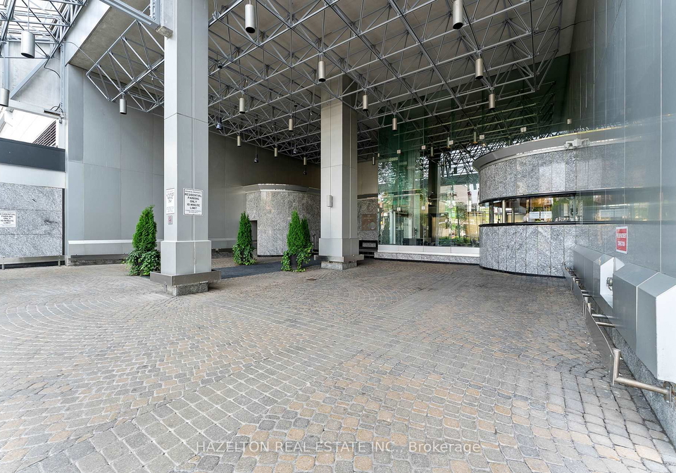 110-bloor-street-w-toronto-ontario-c12963986
